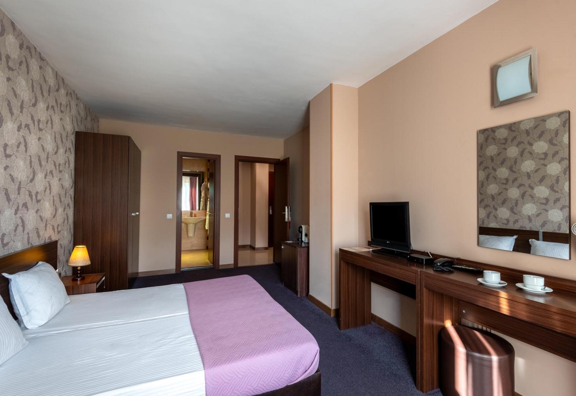 Terra Hotel Bansko Luaran gambar